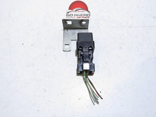 Nissan micra k11 5 pin - micra,