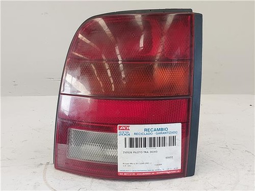 Rear light right - rear,