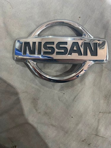 Nissan micra k11 - nissan, badge